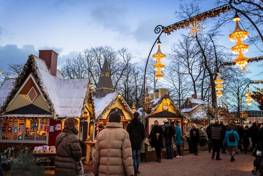 Juleboderne til Tivolis julemarked